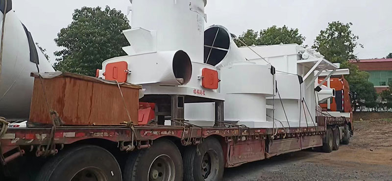 湖南某老板訂購時產(chǎn)十五噸氫氧化鈣生產(chǎn)線貨物到場剪影！