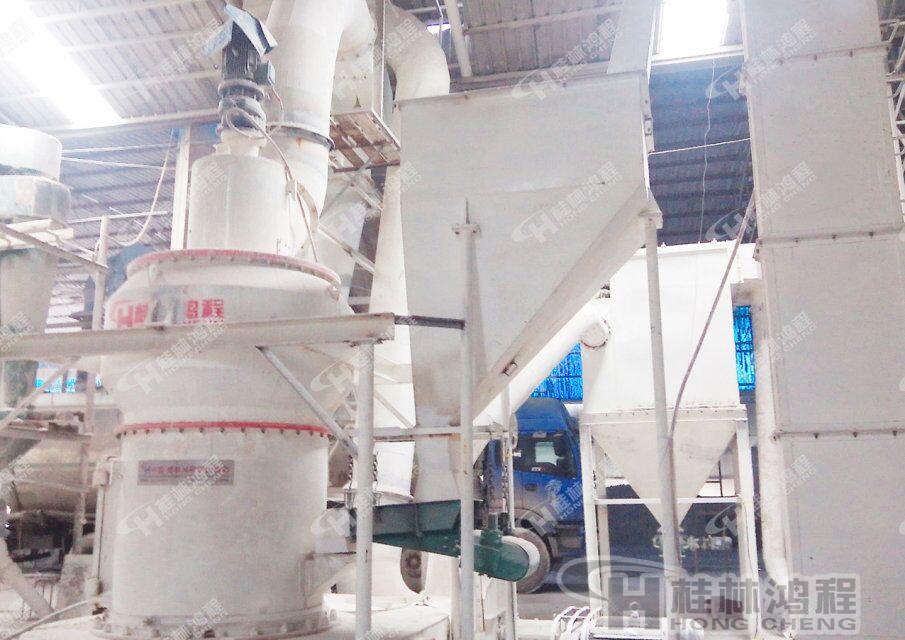 80-800目貝殼磨粉機，貝殼雷蒙磨粉機，經(jīng)濟型貝殼磨粉機-桂林鴻程HC系列縱擺式磨粉機