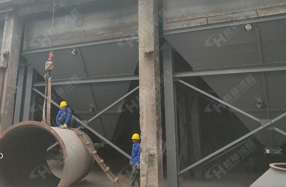 桂林鴻程立磨制粉設(shè)備總包項(xiàng)目安裝中 桂林鴻程立磨制粉設(shè)備總包項(xiàng)目安裝中