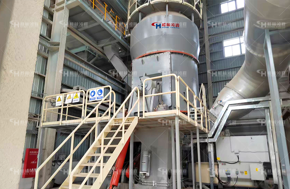 鋰輝石大型粉磨設備